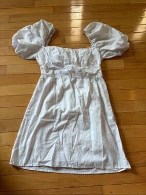 Sundae Muse White Puff-Sleeve Mini Dress with Square Neckline